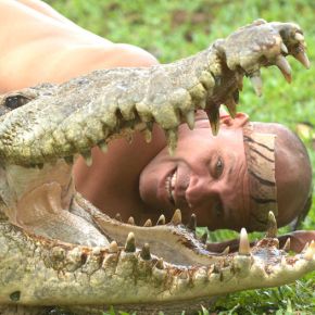 Alcalde merca un crocodilo para ter máis ‘mordidas’